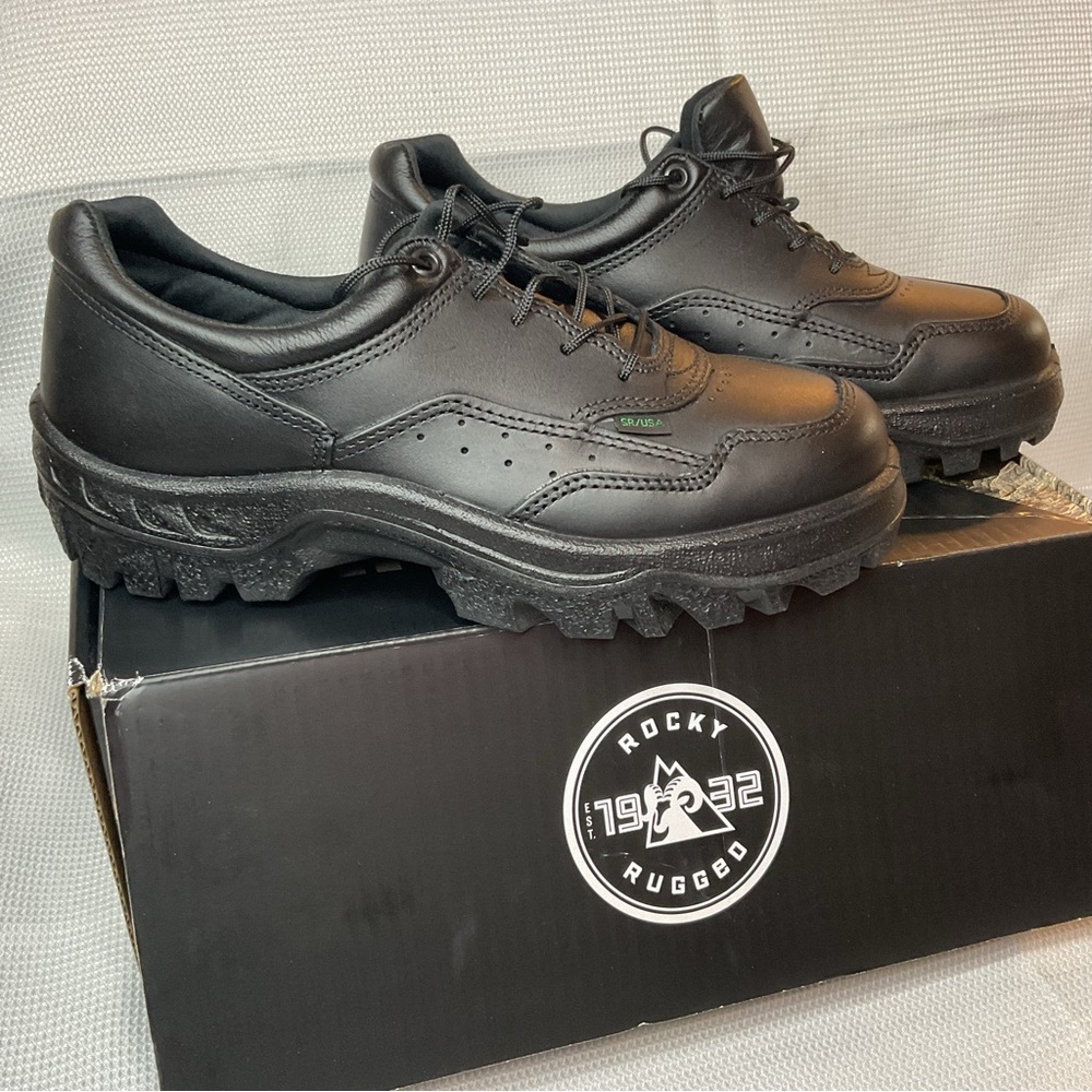 Rocky women's Carrier Postal oxford Work shoes 5101 black leather size 9.5 W